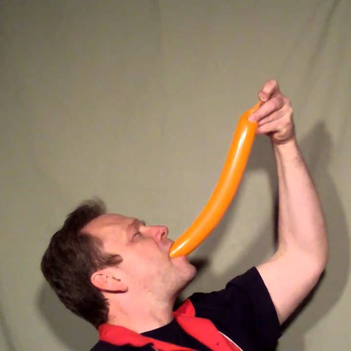 Symptoms and Risks of Swallowing a Balloon