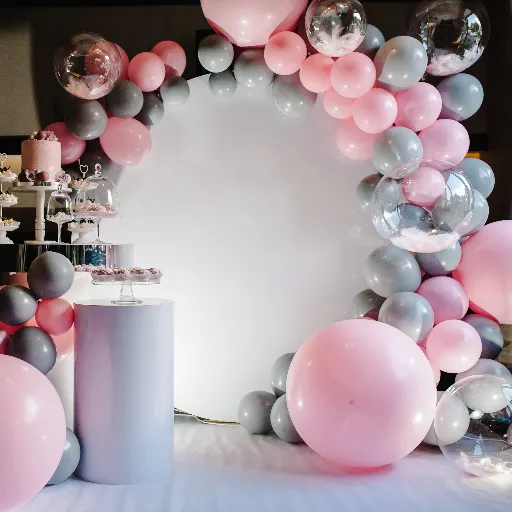 What is a Balloon Arch?