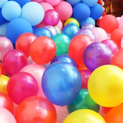 Choosing Between Helium and Air-Filled Balloons