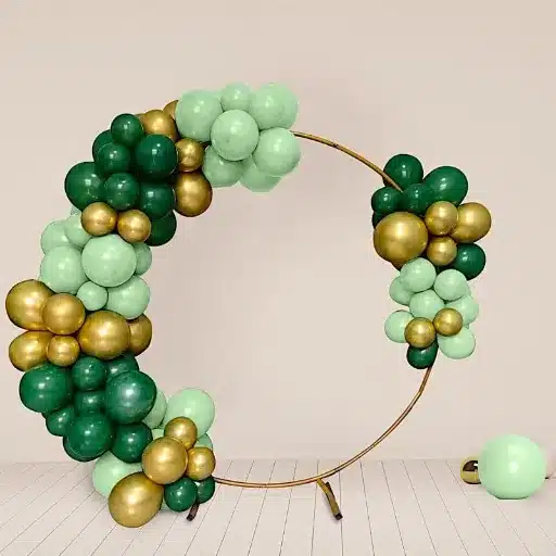 Get to Know the Balloon Garland