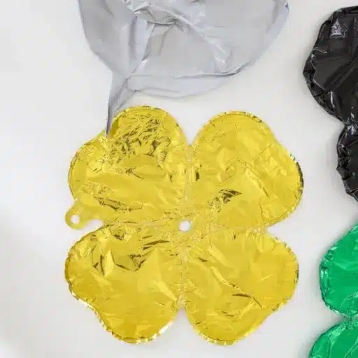 Step-by-Step Guide to Deflating Mylar Balloons
