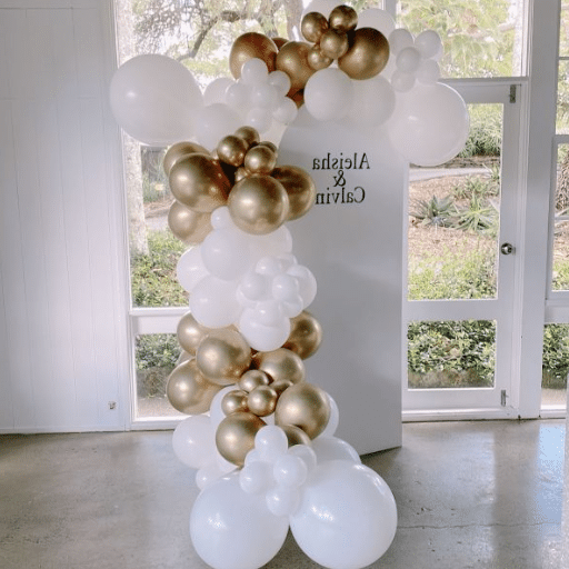 Step-by-Step Instructions to Hang Your Balloon Garland