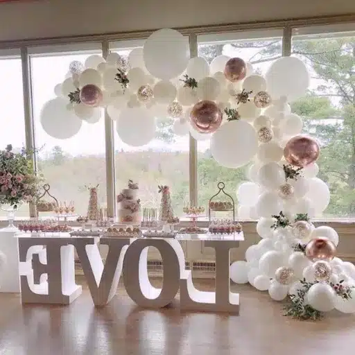 Comparing Balloons: Latex vs. Helium