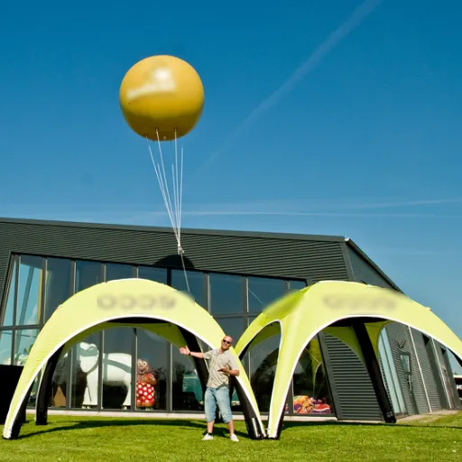 giant pvc advertising balloons marketing