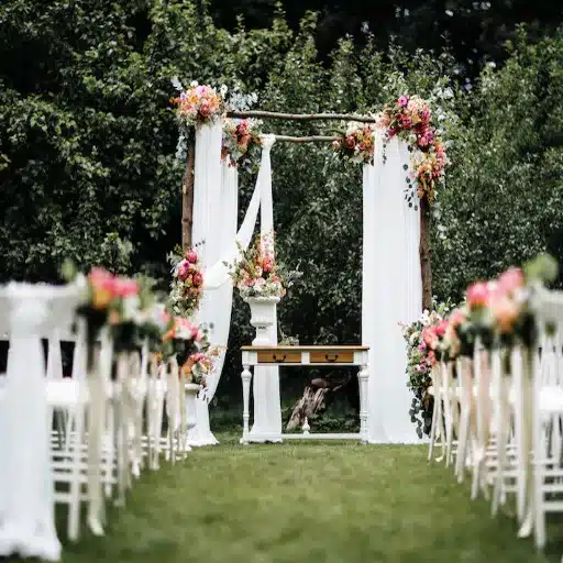 5 Ceremony Backdrop and Aisle Ideas (Ideas 11 to 15)