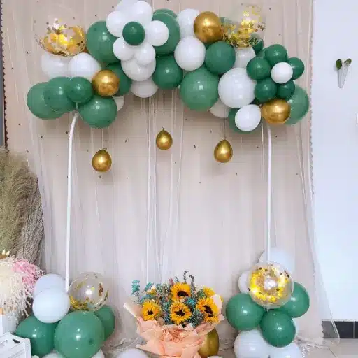 Light and Floral Decorations: Elegant Eco-Friendly Alternatives to Foil Balloons