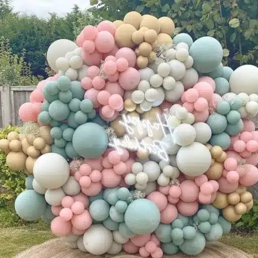 DIY balloon backdrop wall