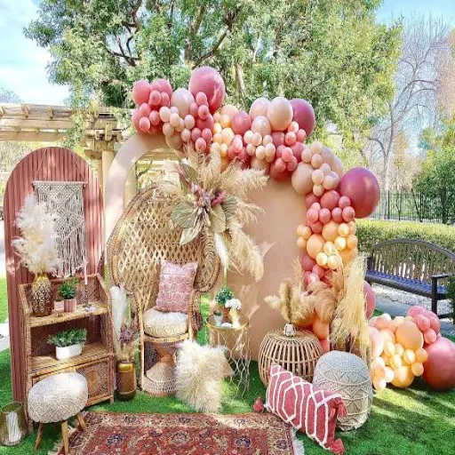 boho balloon decorations